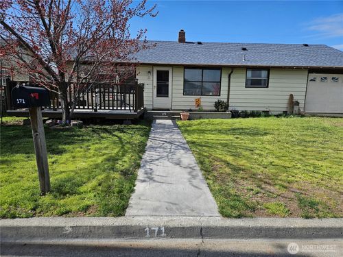 171 Ivy St Se, Ephrata, WA, 98823-1924 | Card Image