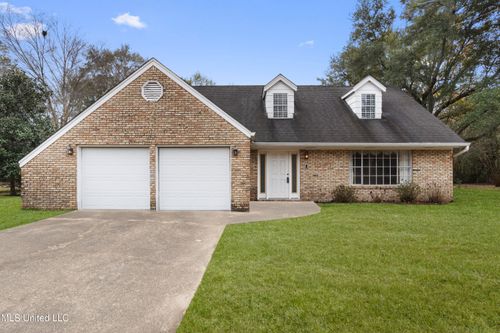 16145 Kenwood Dr, Gulfport, MS, 39503-2676 | Card Image