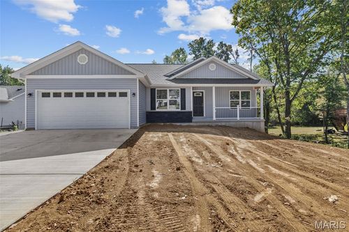 211 Easy St, De Soto, MO, 63020-3813 | Card Image