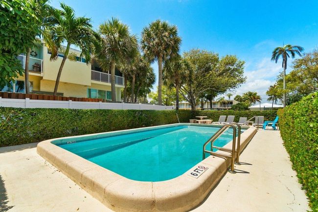 103 - 842 19 Th Ave, Townhouse with 2 bedrooms, 3 bathrooms and null parking in Deerfield Beach FL | Image 28