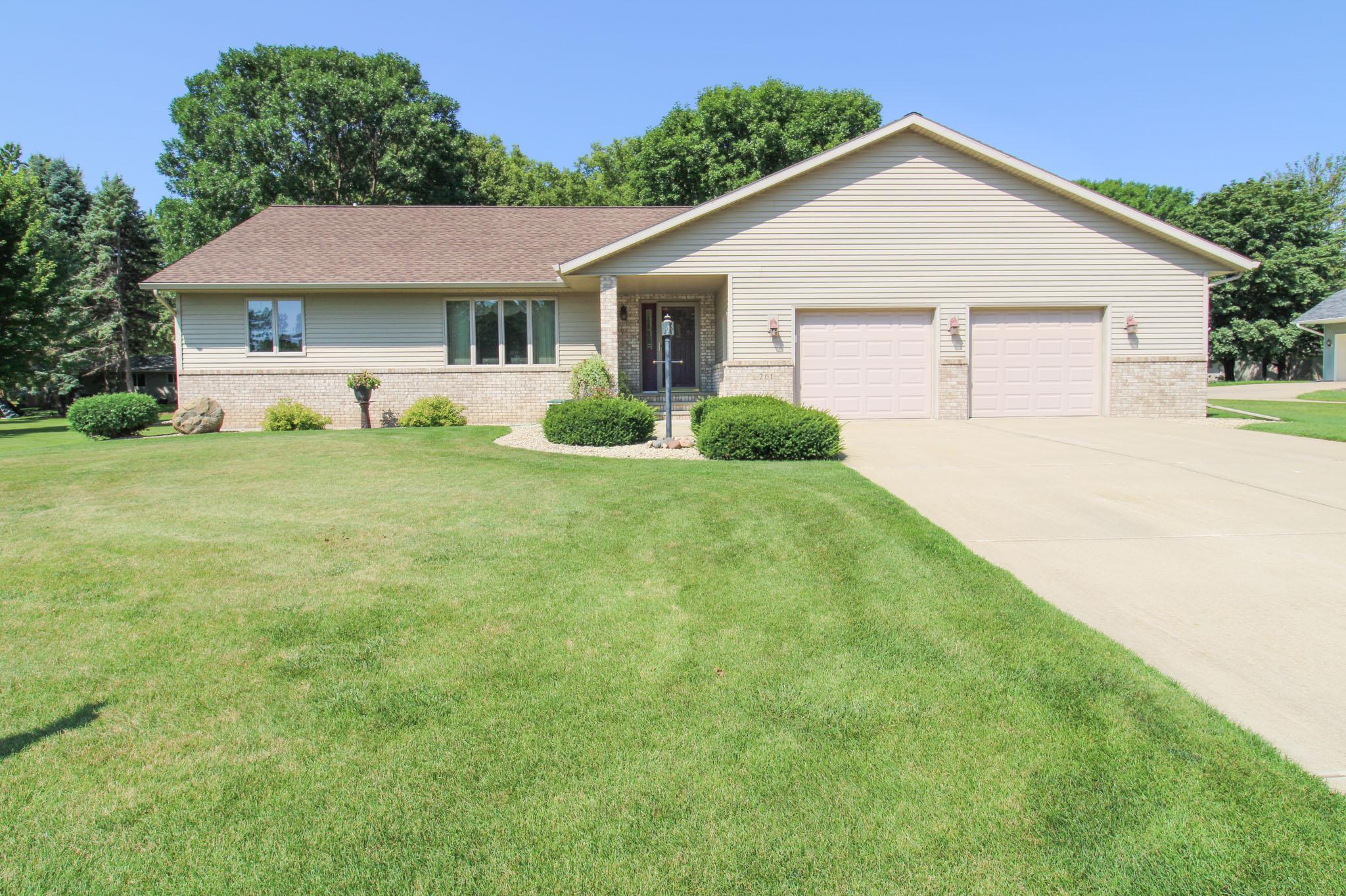 Meadowlark Ln, Melrose, MN 56352