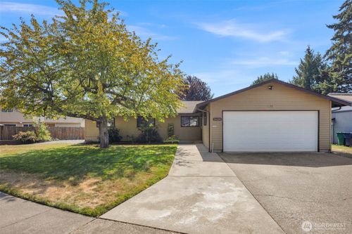 5628 95th St Ne, Marysville, WA, 98270-2756 | Card Image