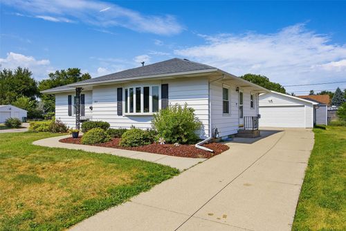 3104 Dalewood Ave Se, Cedar Rapids, IA, 52403-3126 | Card Image