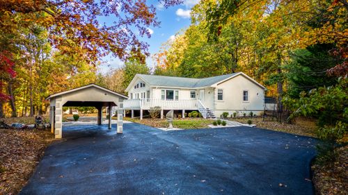 415 Heather Ln, Huddleston, VA, 24104-2841 | Card Image