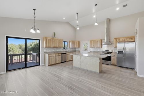 2280 Rock Garden Ln, Show Low, AZ, 85901-7681 | Card Image