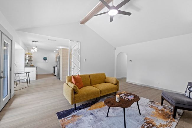 Open to the kitchen and spacious. | Image 27