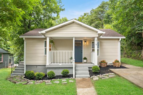 819 W Greenwood Ave, Nashville, TN, 37206-3340 | Card Image