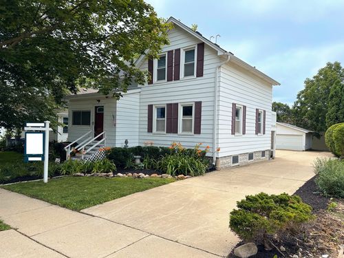 319 North Ave, Libertyville, IL, 60048-2020 | Card Image
