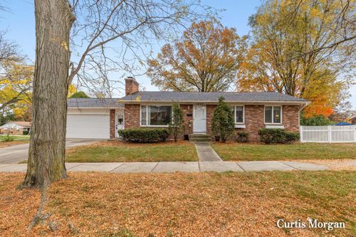 1830 Plymouth Ter, Grand Rapids, MI, 49506-4149 | Card Image