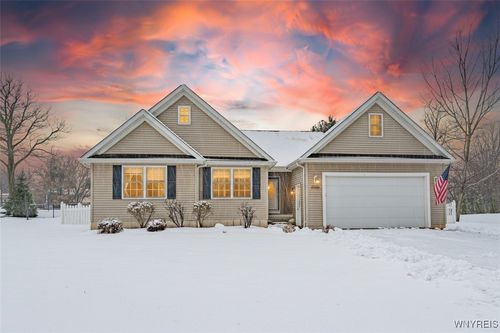 5544 Twilight Ln, Lockport, NY, 14094-1840 | Card Image