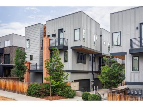 1252 Newton St, Denver, CO, 80204-1527 | Card Image