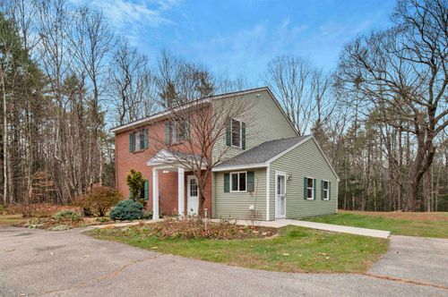 454 Calef Hwy, Lee, NH, 03861-6346 | Card Image