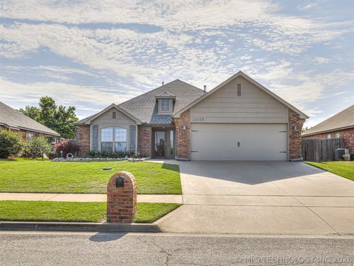 12175 N 107th East Pl, Collinsville, OK, 74021-5568 | Card Image