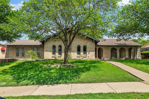 3405 Country Club Rd, Pantego, TX, 76013-3037 | Card Image