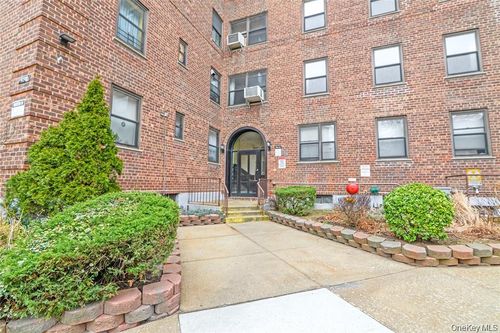 6a-140-14 28th Road, New York, NY, 11354 | Card Image