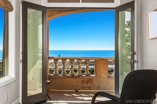 849 N Rios Ave, Solana Beach, CA, 92075-1269 | Card Image