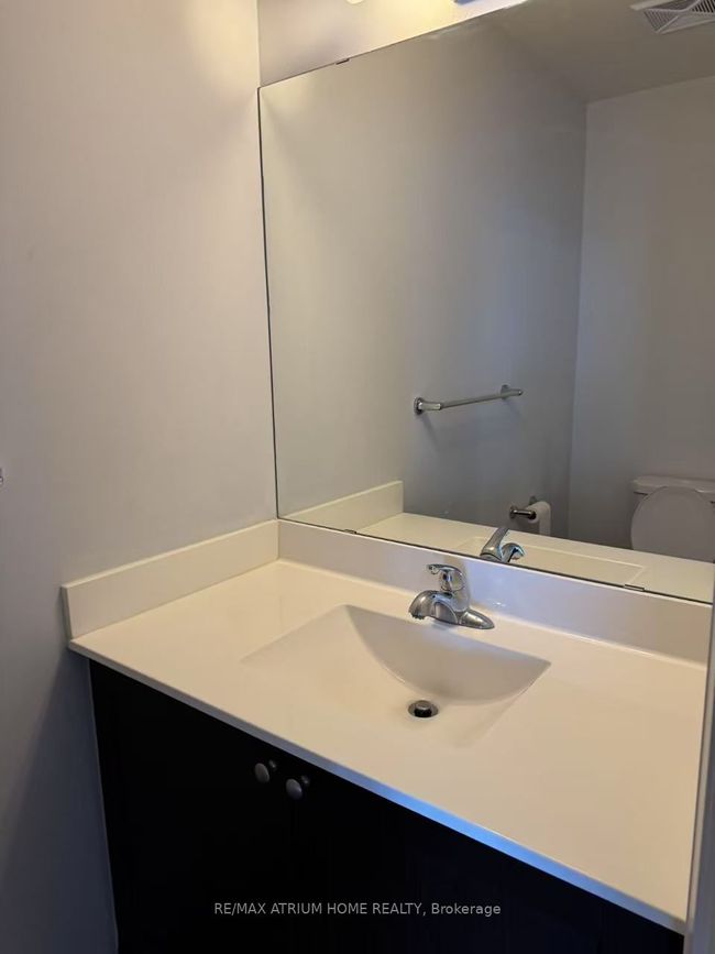 810 - 55 Ann O'reilly Rd, Condo with 2 bedrooms, 2 bathrooms and 1 parking in North York ON | Image 13