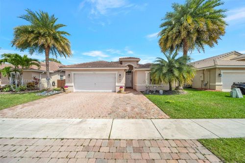 1531 Sw 194th Ter, Pembroke Pines, FL, 33029-6161 | Card Image