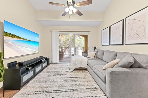 201-4280 San Marino Blvd, West Palm Beach, FL, 33409-8640 | Card Image