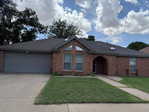 2205 Abbey Pl, Midland, TX, 79707-6247 | Card Image