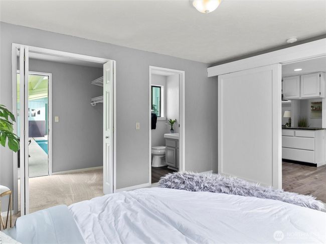 One of two primary suites with direct access to pool | Image 17