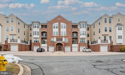 unit-402-8612 Fluttering Leaf Trl, ODENTON, MD, 21113-4056 | Card Image