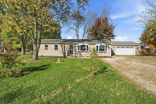 15770 Meadowbrook Dr, Marysville, OH, 43040-8907 | Card Image