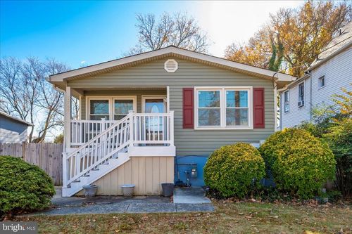 3707 Webster St, BRENTWOOD, MD, 20722-1040 | Card Image