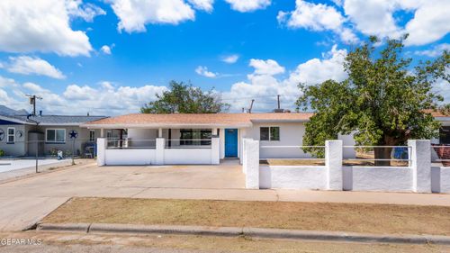 5709 Macon Ln, El Paso, TX, 79924-7412 | Card Image