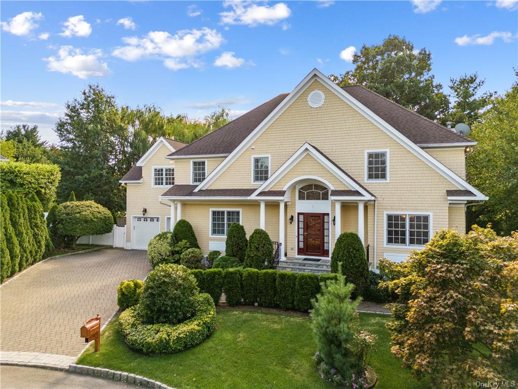 Mill Pond Ln, New Rochelle, NY 10805
