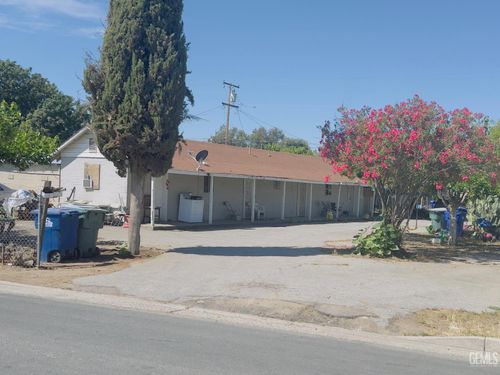 121 Glenwood St, Delano, CA, 93215 | Card Image