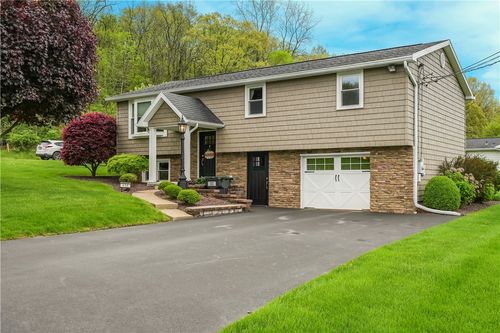 498 4th St, West Pittsburg, PA, 16160-1009 | Card Image