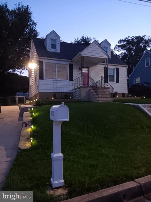 1225 Landover Rd, ROSEDALE, MD, 21237-2921 | Card Image