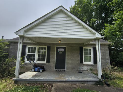261 Caldwell Ln, Clarksville, TN, 37040-4270 | Card Image