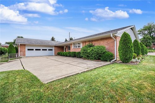 6301 Blossom Park Drive, West Carrollton, OH, 45449 | Card Image
