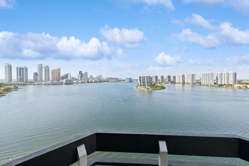 apt-1801-3600 Mystic Pointe Dr, Aventura, FL, 33180-2563 | Card Image