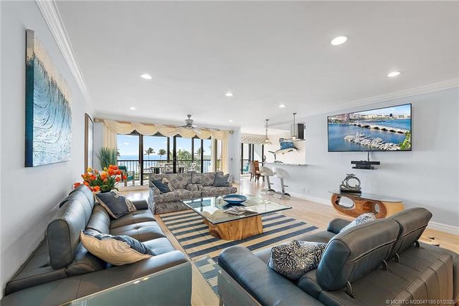 APT-1308 - 2806 Dune Dr, Condo with 3 bedrooms, 3 bathrooms and 2 parking in Stuart FL | Image 5