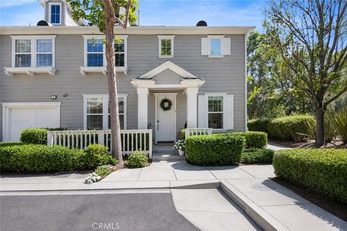2 Corbin St, Ladera Ranch, CA, 92694-1062 | Card Image