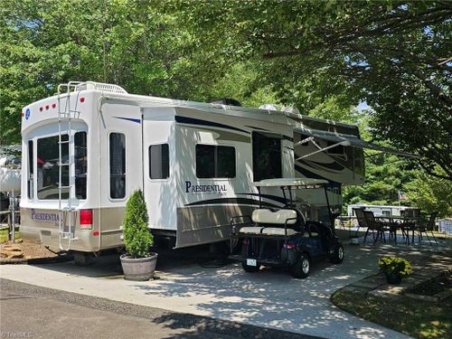 506 Saddle Ridge Dr, Ennice, NC, 28623-9185 | Card Image