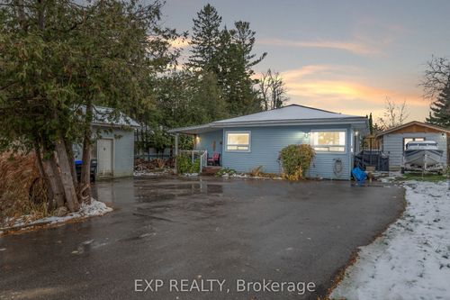 1104 Ferrier Ave, Lefroy, ON, L0L1W0 | Card Image