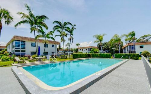 14-5-2950 Se Ocean Blvd, Stuart, FL, 34996-3542 | Card Image