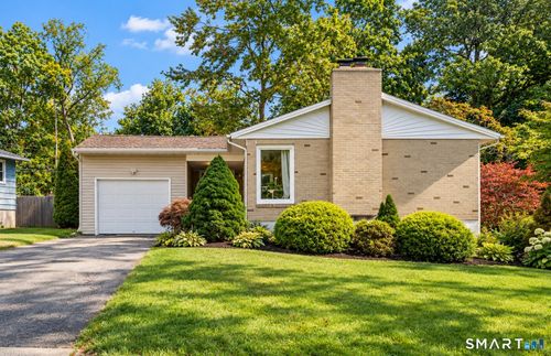 16 Bird Rd, Naugatuck, CT, 06770-4206 | Card Image