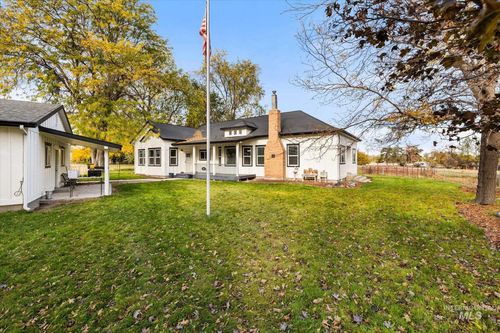 8626 Track Rd, Nampa, ID, 83686-9423 | Card Image