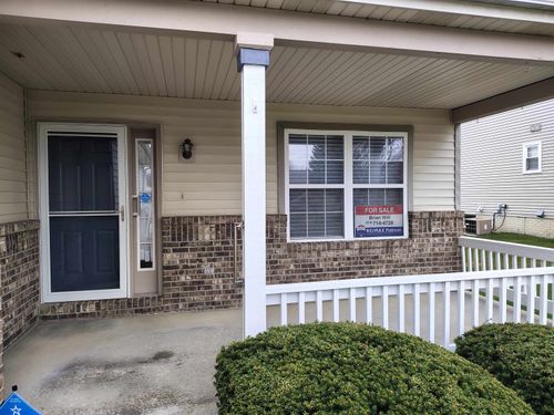 12426 Pagels Dr, Grand Blanc, MI, 48439-2425 | Card Image