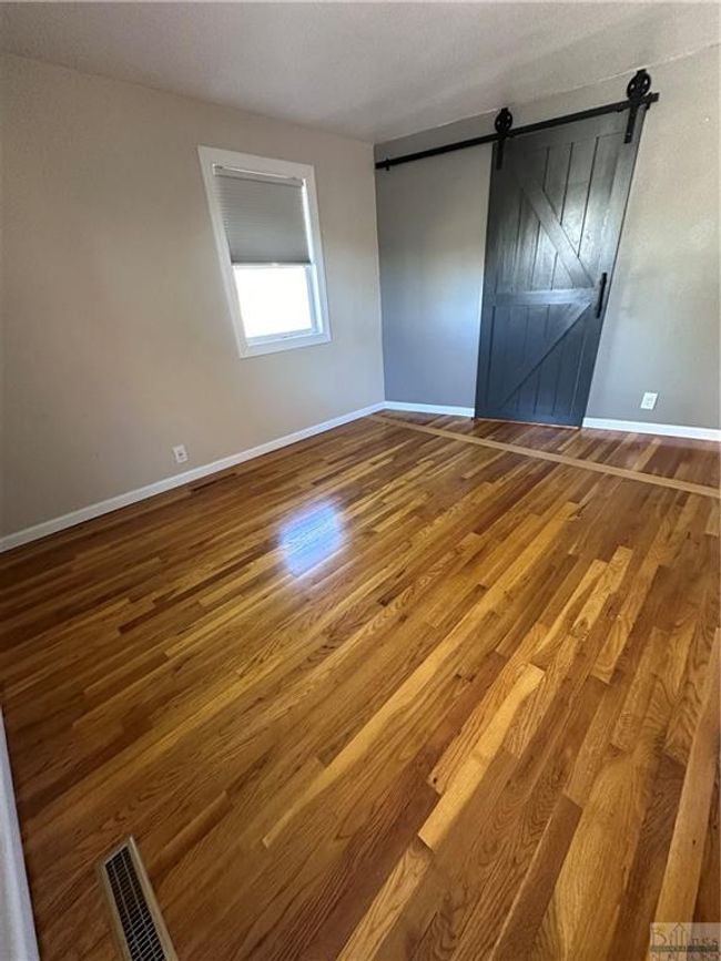 807 10 Th Ave N, House other with 3 bedrooms, 3 bathrooms and null parking in Glasgow MT | Image 19