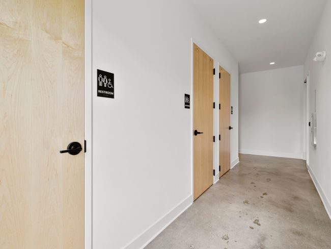 4163 E Hemlock Dr, Condo with 3 bedrooms, 2 bathrooms and null parking in Oak Creek WI | Image 45