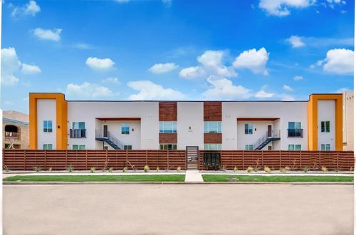 apt-104-4625 Virginia Ave, Dallas, TX, 75204-8400 | Card Image