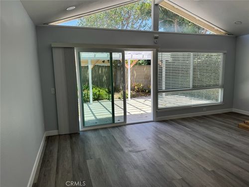 6047 James Alan St, Cypress, CA, 90630-3927 | Card Image