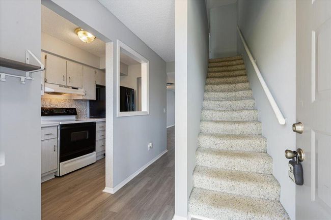 6 - 1300 Seaway Dr, Condo with 2 bedrooms, 2 bathrooms and null parking in Fort Pierce FL | Image 5