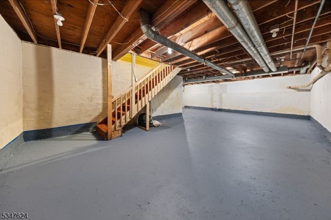 101 Hidden Gln, Townhouse with 3 bedrooms, 2 bathrooms and null parking in Montague NJ | Image 13